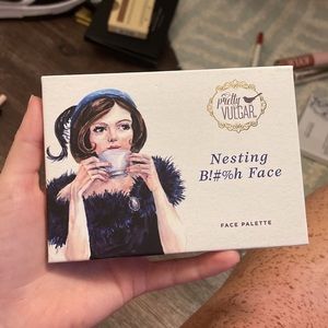Nesting B**** Face Palette